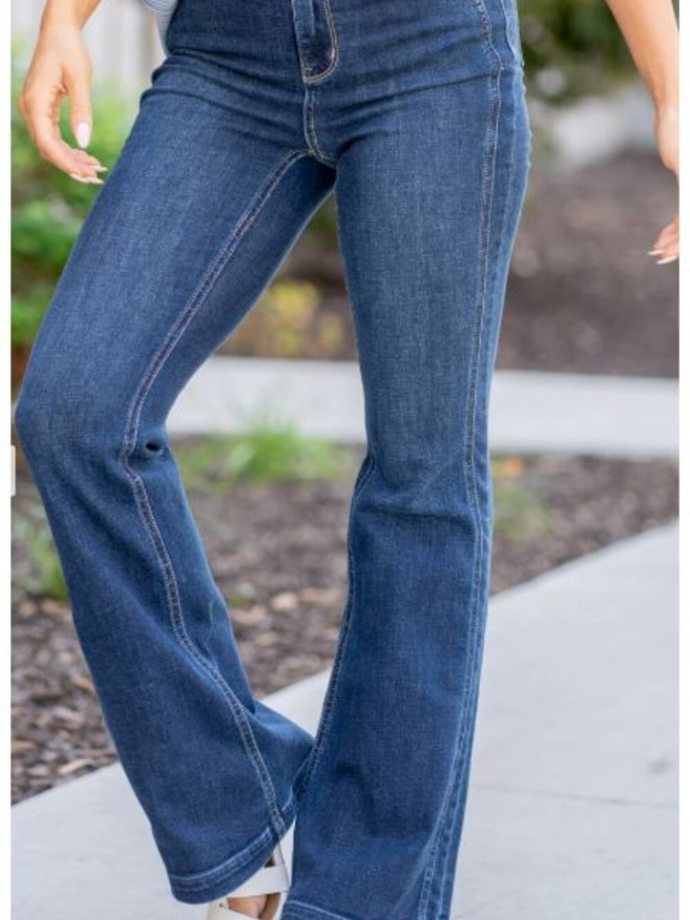 Judy Blue Flare Leg Sunset Stroll Size 11/30 High Rise Side Seam Denim Jeans